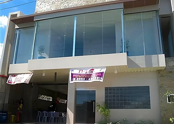 B N T Hotel 2*